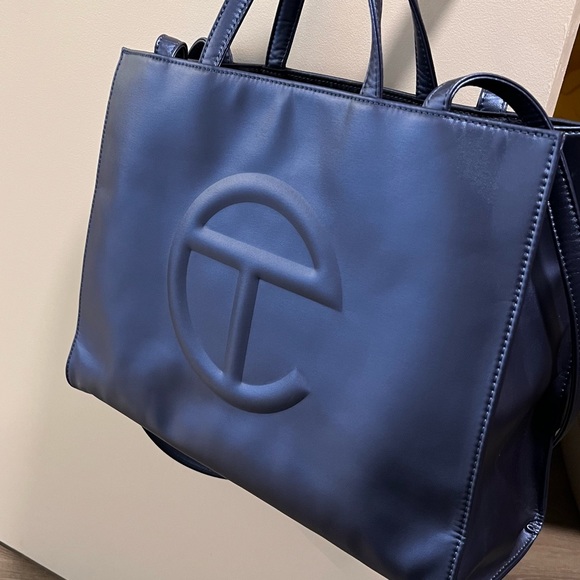 Telfar Medium Tote bag - Picture 3 of 7